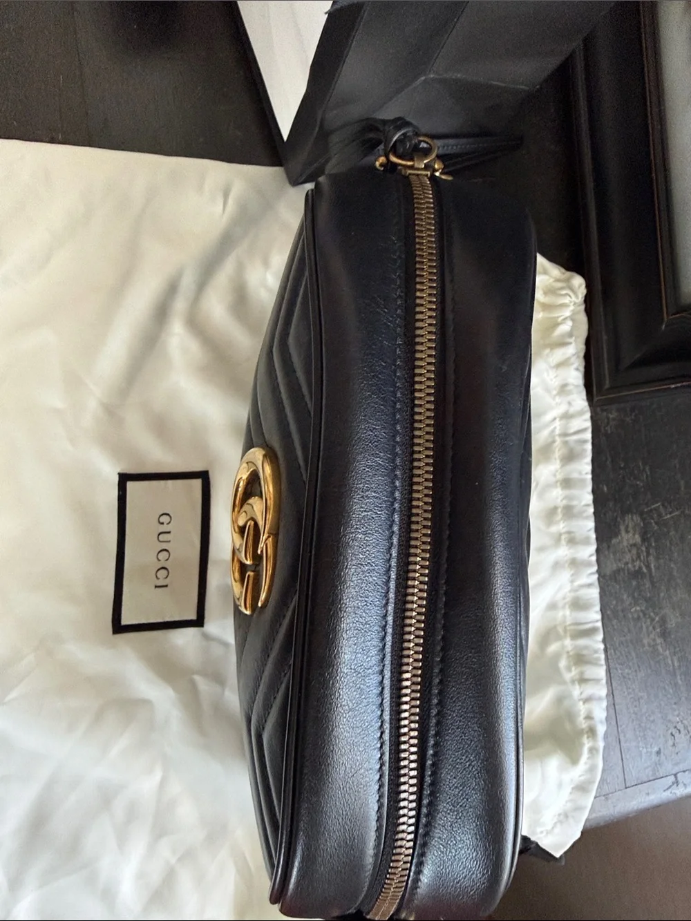 N/A stylish black